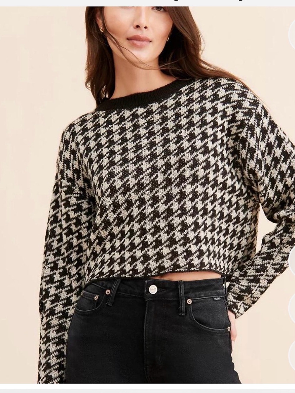 Vigoss Black and White Houndstooth Knit Sweater